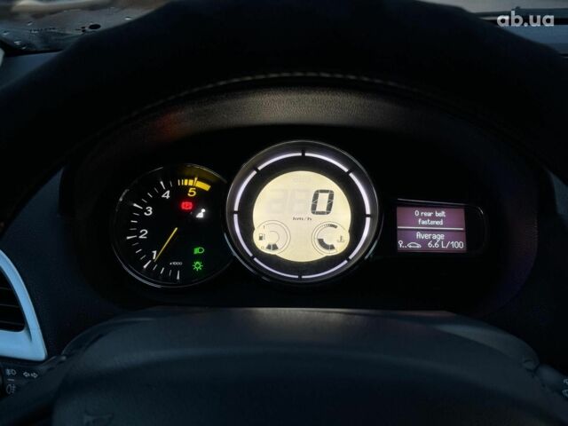 Серый Рено Меган, объемом двигателя 1.9 л и пробегом 297 тыс. км за 7290 $, фото 25 на Automoto.ua