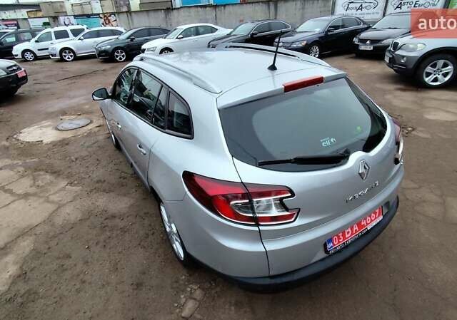 Серый Рено Меган, объемом двигателя 1.46 л и пробегом 236 тыс. км за 6750 $, фото 13 на Automoto.ua