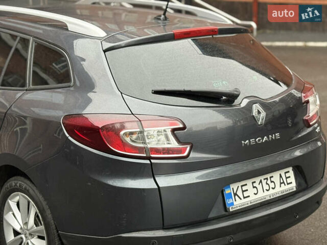 Серый Рено Меган, объемом двигателя 1.87 л и пробегом 280 тыс. км за 6500 $, фото 4 на Automoto.ua