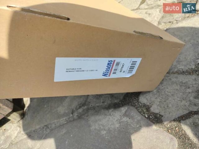 Серый Рено Меган, объемом двигателя 1.4 л и пробегом 250 тыс. км за 7500 $, фото 47 на Automoto.ua