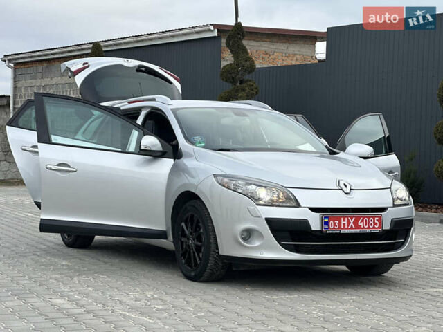 Серый Рено Меган, объемом двигателя 1.9 л и пробегом 143 тыс. км за 8450 $, фото 25 на Automoto.ua