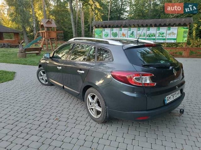 Серый Рено Меган, объемом двигателя 1.46 л и пробегом 267 тыс. км за 6200 $, фото 7 на Automoto.ua