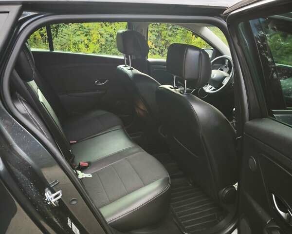 Серый Рено Меган, объемом двигателя 2 л и пробегом 125 тыс. км за 9950 $, фото 19 на Automoto.ua