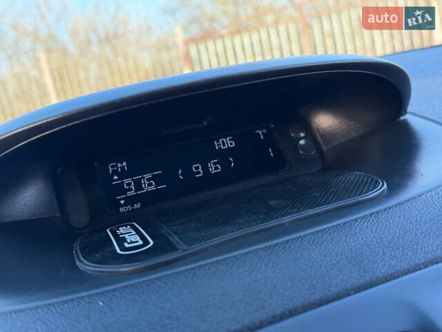 Серый Рено Меган, объемом двигателя 1.46 л и пробегом 180 тыс. км за 6750 $, фото 44 на Automoto.ua