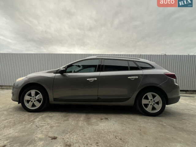 Серый Рено Меган, объемом двигателя 1.6 л и пробегом 182 тыс. км за 7800 $, фото 4 на Automoto.ua