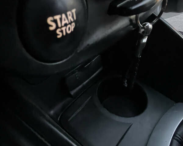 Сірий Рено Меган, об'ємом двигуна 1.46 л та пробігом 291 тис. км за 5700 $, фото 1 на Automoto.ua