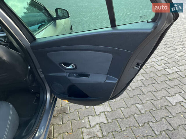 Сірий Рено Меган, об'ємом двигуна 1.5 л та пробігом 227 тис. км за 6650 $, фото 16 на Automoto.ua