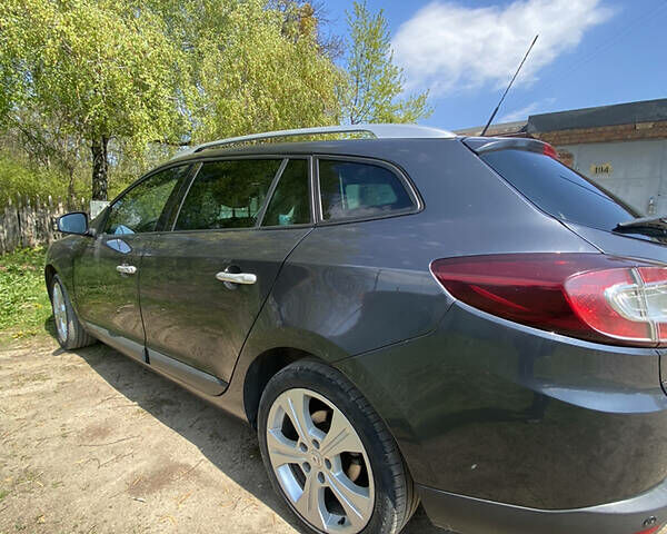 Серый Рено Меган, объемом двигателя 1.5 л и пробегом 270 тыс. км за 7500 $, фото 6 на Automoto.ua