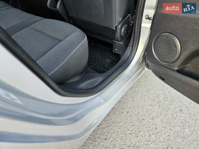 Серый Рено Меган, объемом двигателя 1.6 л и пробегом 195 тыс. км за 7850 $, фото 60 на Automoto.ua