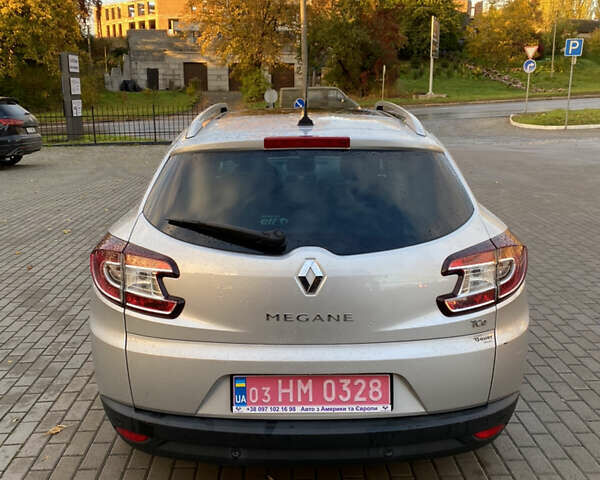 Сірий Рено Меган, об'ємом двигуна 1.4 л та пробігом 127 тис. км за 6800 $, фото 2 на Automoto.ua
