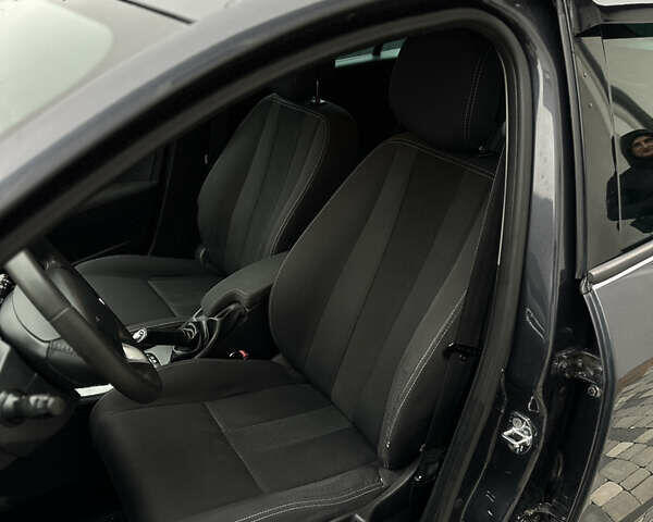 Серый Рено Меган, объемом двигателя 1.5 л и пробегом 215 тыс. км за 6800 $, фото 24 на Automoto.ua