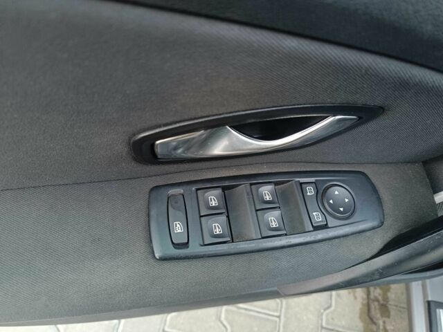 Сірий Рено Меган, об'ємом двигуна 1.5 л та пробігом 344 тис. км за 5000 $, фото 15 на Automoto.ua