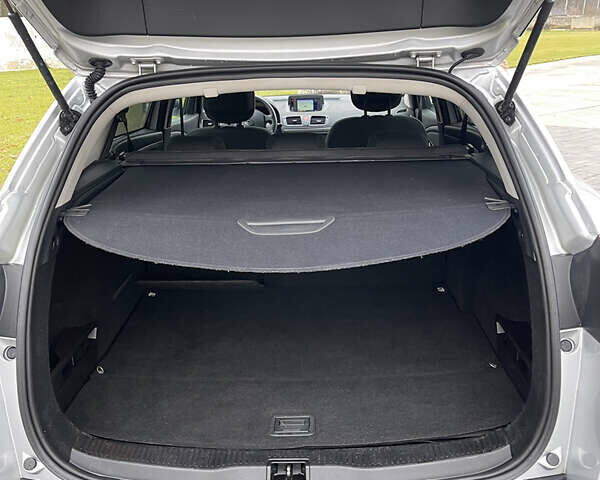 Серый Рено Меган, объемом двигателя 1.6 л и пробегом 225 тыс. км за 7700 $, фото 22 на Automoto.ua