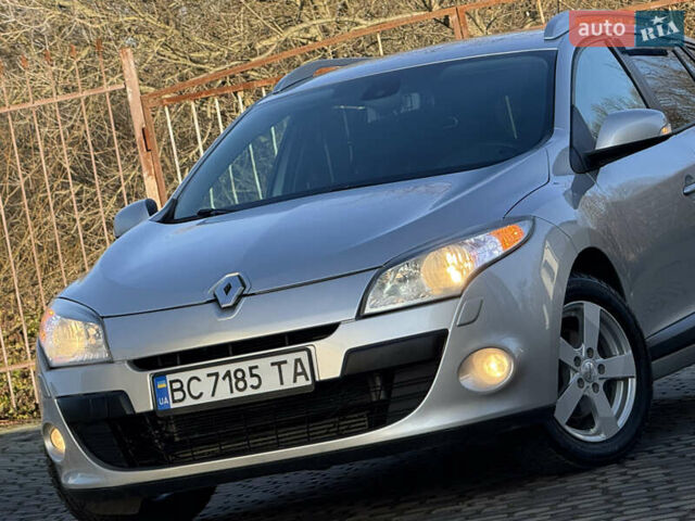 Серый Рено Меган, объемом двигателя 1.46 л и пробегом 180 тыс. км за 6750 $, фото 14 на Automoto.ua