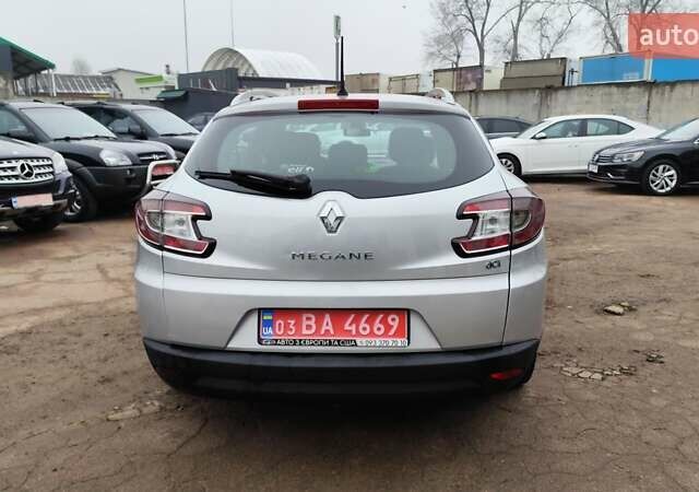 Серый Рено Меган, объемом двигателя 1.46 л и пробегом 236 тыс. км за 6750 $, фото 5 на Automoto.ua