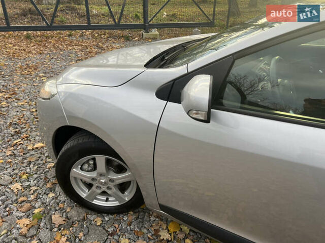 Серый Рено Меган, объемом двигателя 1.5 л и пробегом 225 тыс. км за 7600 $, фото 18 на Automoto.ua