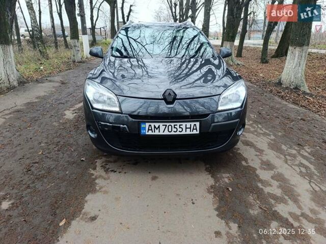 Серый Рено Меган, объемом двигателя 1.46 л и пробегом 370 тыс. км за 6200 $, фото 6 на Automoto.ua
