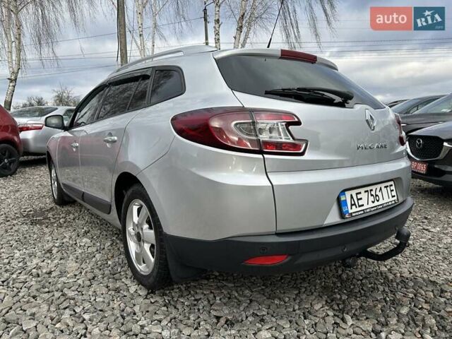 Сірий Рено Меган, об'ємом двигуна 1.5 л та пробігом 243 тис. км за 7300 $, фото 3 на Automoto.ua