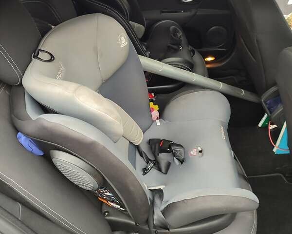 Серый Рено Меган, объемом двигателя 1.4 л и пробегом 250 тыс. км за 7500 $, фото 143 на Automoto.ua