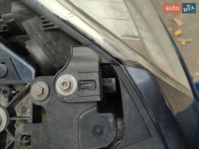 Серый Рено Меган, объемом двигателя 1.4 л и пробегом 250 тыс. км за 7500 $, фото 119 на Automoto.ua