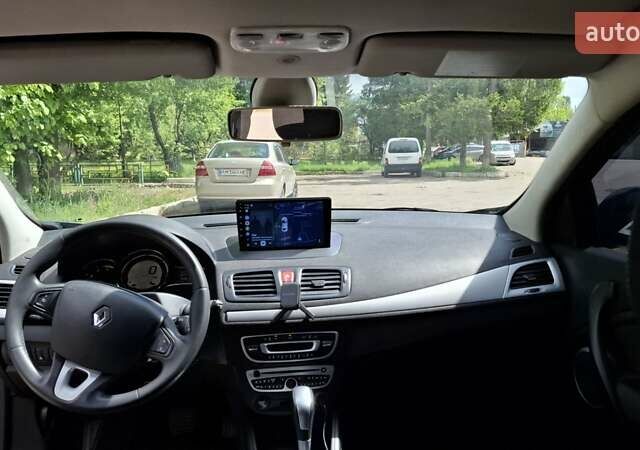 Серый Рено Меган, объемом двигателя 1.5 л и пробегом 310 тыс. км за 5999 $, фото 11 на Automoto.ua