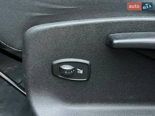 Серый Рено Меган, объемом двигателя 1.5 л и пробегом 269 тыс. км за 6000 $, фото 37 на Automoto.ua