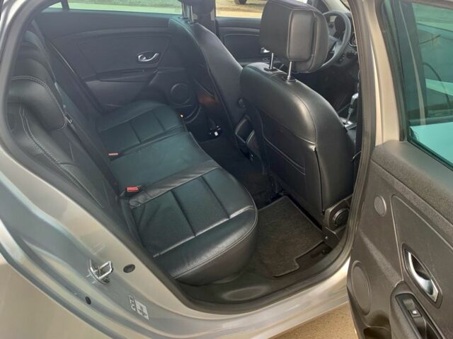 Серый Рено Меган, объемом двигателя 1.5 л и пробегом 242 тыс. км за 7990 $, фото 10 на Automoto.ua