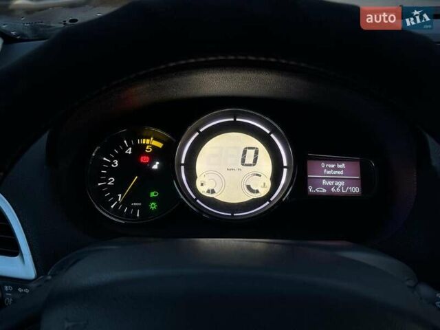 Сірий Рено Меган, об'ємом двигуна 1.9 л та пробігом 297 тис. км за 7290 $, фото 24 на Automoto.ua