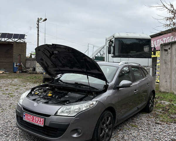 Сірий Рено Меган, об'ємом двигуна 1.6 л та пробігом 227 тис. км за 7300 $, фото 59 на Automoto.ua