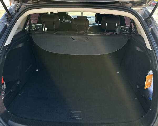 Серый Рено Меган, объемом двигателя 1.46 л и пробегом 270 тыс. км за 7750 $, фото 14 на Automoto.ua