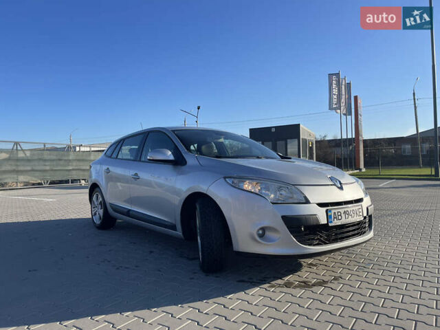 Серый Рено Меган, объемом двигателя 1.5 л и пробегом 279 тыс. км за 6750 $, фото 3 на Automoto.ua
