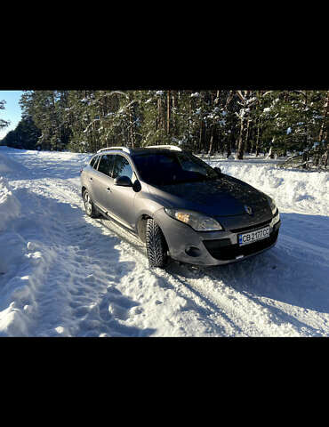 Серый Рено Меган, объемом двигателя 1.46 л и пробегом 293 тыс. км за 7800 $, фото 15 на Automoto.ua