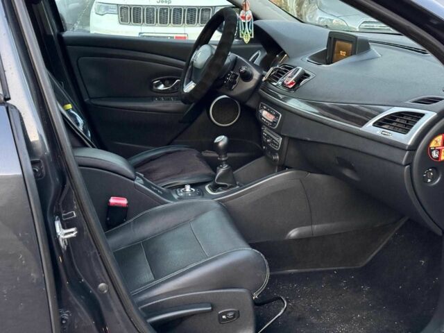 Серый Рено Меган, объемом двигателя 1.9 л и пробегом 297 тыс. км за 6690 $, фото 21 на Automoto.ua