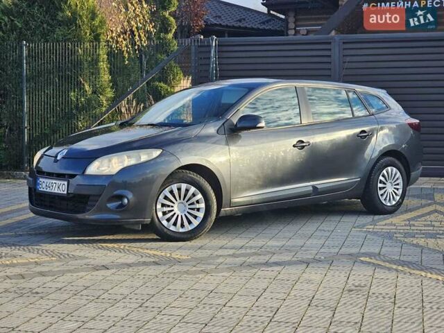 Серый Рено Меган, объемом двигателя 1.46 л и пробегом 257 тыс. км за 5150 $, фото 3 на Automoto.ua