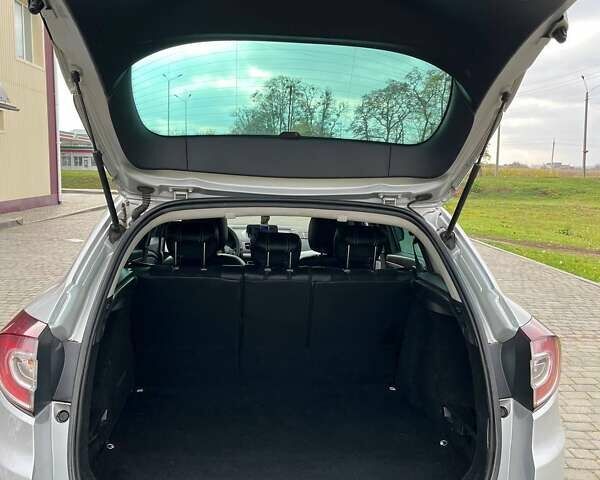 Сірий Рено Меган, об'ємом двигуна 1.87 л та пробігом 267 тис. км за 6900 $, фото 14 на Automoto.ua