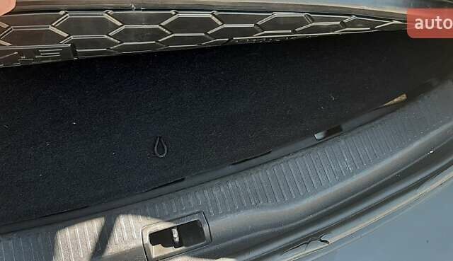 Серый Рено Меган, объемом двигателя 1.5 л и пробегом 350 тыс. км за 6500 $, фото 22 на Automoto.ua