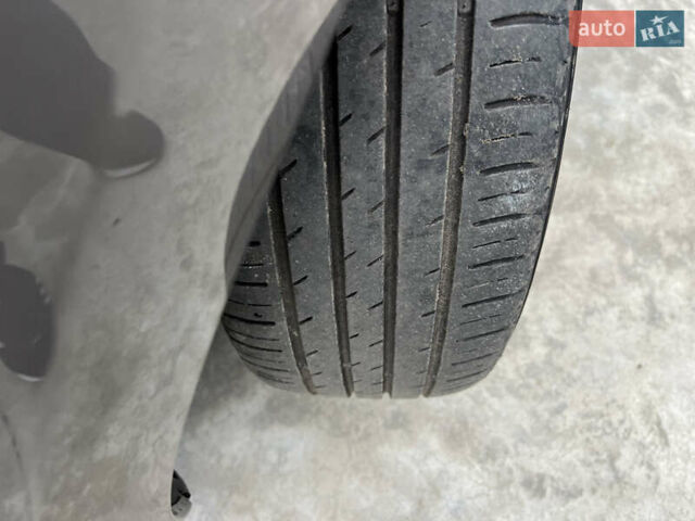 Серый Рено Меган, объемом двигателя 1.6 л и пробегом 182 тыс. км за 7800 $, фото 17 на Automoto.ua