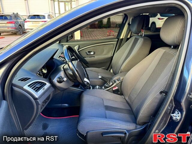 Серый Рено Меган, объемом двигателя 1.5 л и пробегом 223 тыс. км за 6999 $, фото 9 на Automoto.ua