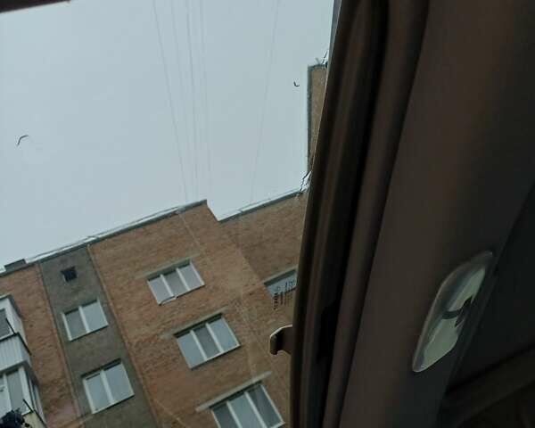 Серый Рено Меган, объемом двигателя 1.46 л и пробегом 230 тыс. км за 7500 $, фото 6 на Automoto.ua