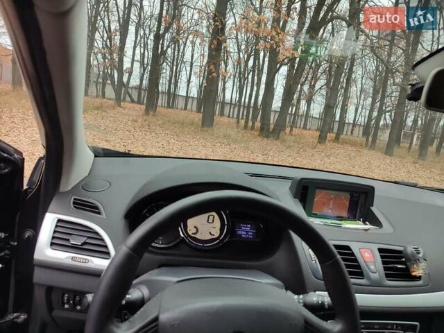 Серый Рено Меган, объемом двигателя 1.4 л и пробегом 250 тыс. км за 7500 $, фото 208 на Automoto.ua