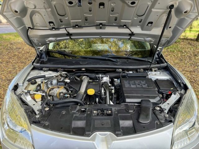 Серый Рено Меган, объемом двигателя 1.5 л и пробегом 280 тыс. км за 6800 $, фото 5 на Automoto.ua