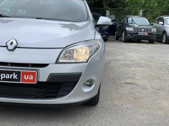 Серый Рено Меган, объемом двигателя 1.5 л и пробегом 273 тыс. км за 6590 $, фото 8 на Automoto.ua