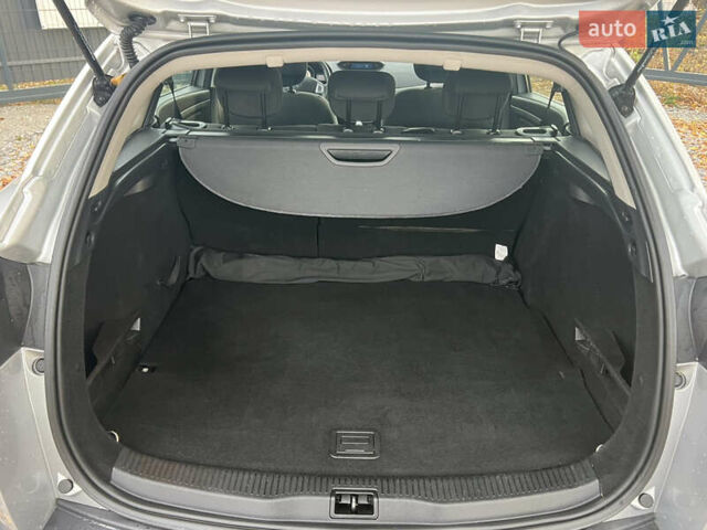 Серый Рено Меган, объемом двигателя 1.5 л и пробегом 225 тыс. км за 7600 $, фото 6 на Automoto.ua