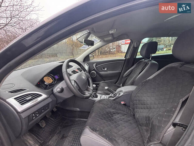 Сірий Рено Меган, об'ємом двигуна 1.5 л та пробігом 268 тис. км за 7300 $, фото 16 на Automoto.ua