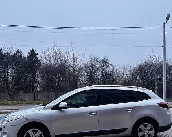 Сірий Рено Меган, об'ємом двигуна 1.46 л та пробігом 224 тис. км за 6700 $, фото 7 на Automoto.ua