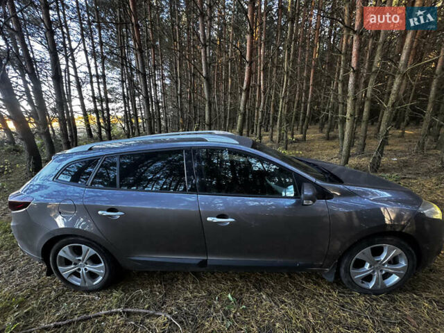 Рено Меган 2010 в Львове на Automoto.ua Серый Рено Меган, объемом двигателя 1.5 л и пробегом 277 тыс. км за 6600 $, фото 6 на Automoto.ua