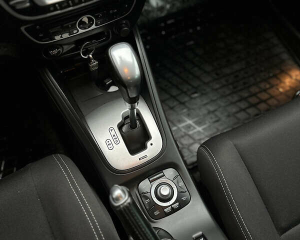 Серый Рено Меган, объемом двигателя 1.5 л и пробегом 215 тыс. км за 6800 $, фото 26 на Automoto.ua