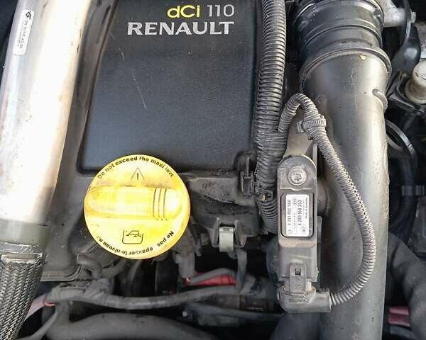 Серый Рено Меган, объемом двигателя 1.46 л и пробегом 278 тыс. км за 7100 $, фото 7 на Automoto.ua