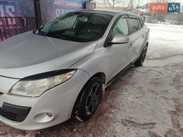 Серый Рено Меган, объемом двигателя 1.5 л и пробегом 259 тыс. км за 5650 $, фото 10 на Automoto.ua