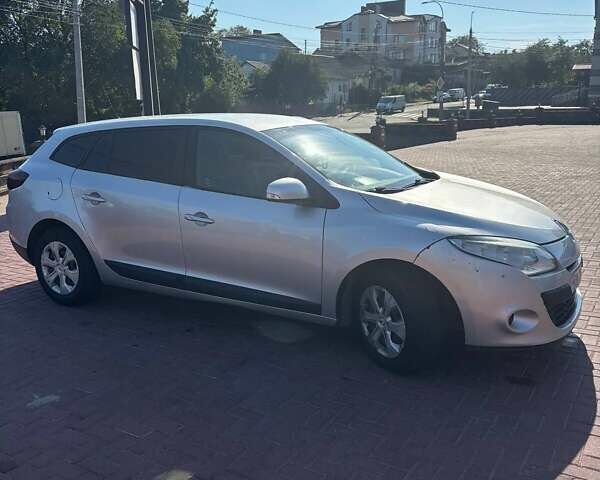 Серый Рено Меган, объемом двигателя 1.46 л и пробегом 330 тыс. км за 5300 $, фото 9 на Automoto.ua